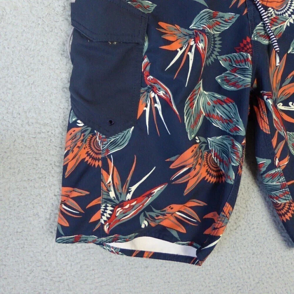 Volcom Boardshort Men's Size 32 Blue Floral Hawaiian Surf Beach Swim Trunks